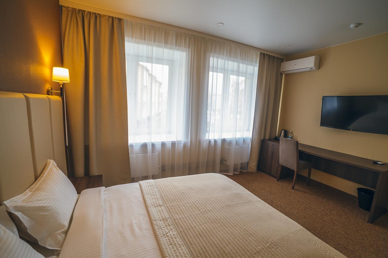 Zagreb Hotel Leninsk-Kuznetskiy Ngoại thất bức ảnh