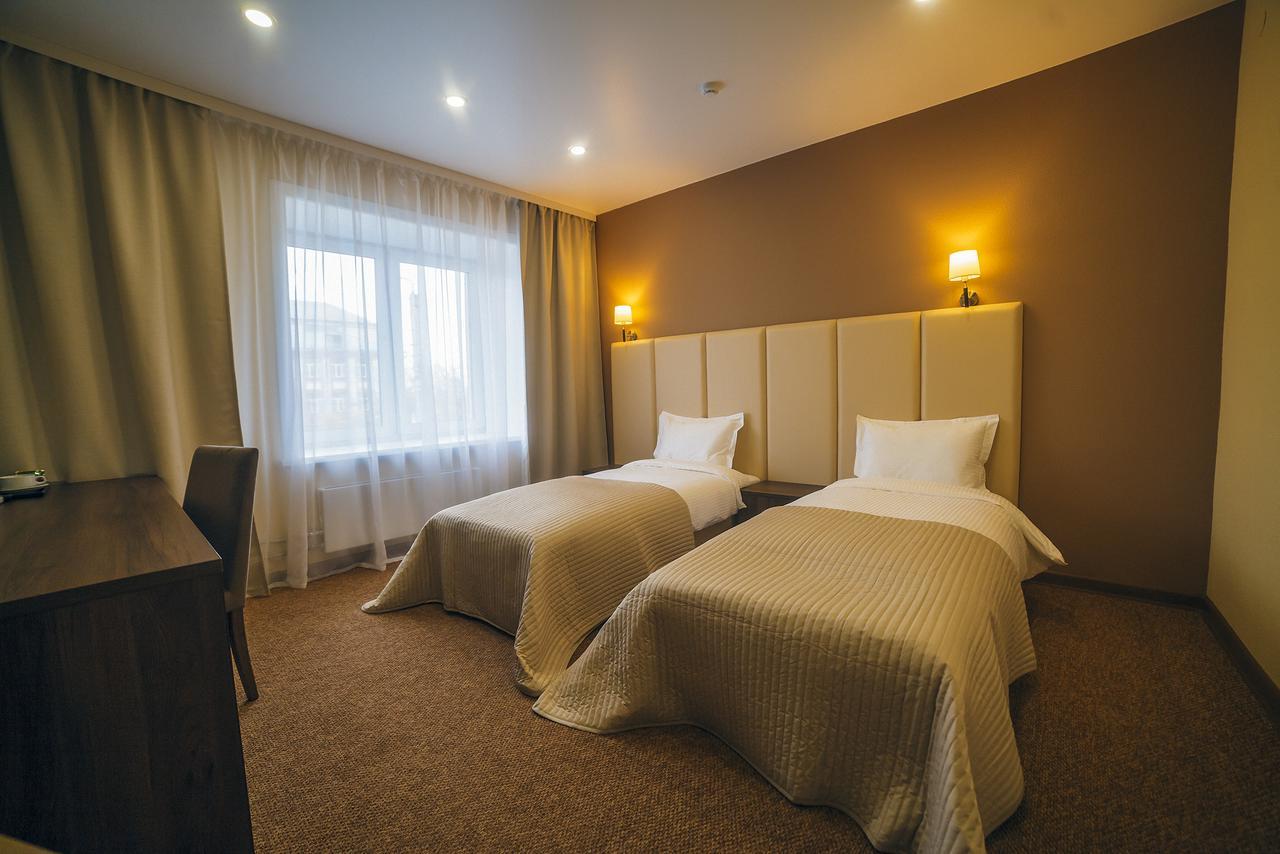 Zagreb Hotel Leninsk-Kuznetskiy Ngoại thất bức ảnh